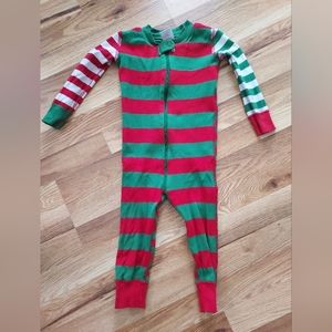 Organic cotton Holiday romper 2T. Barely worn as this is a Holiday piece.